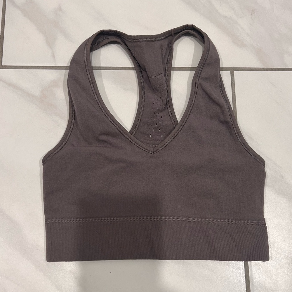 Lululemon sports bra size 2!